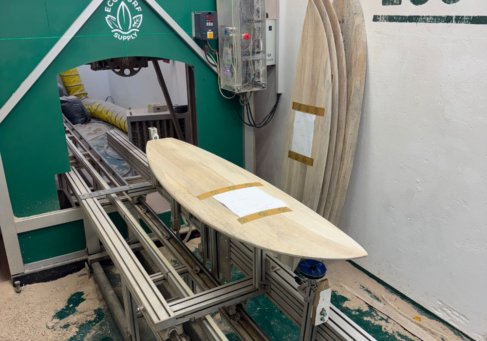 CNC-preshaped Wake/Kite Blank